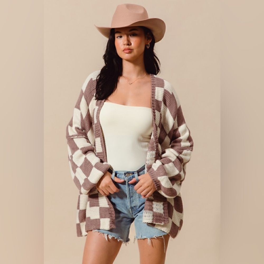 899. CHECK PLAID CARDIGAN SWEATER - Picture 6 of 12